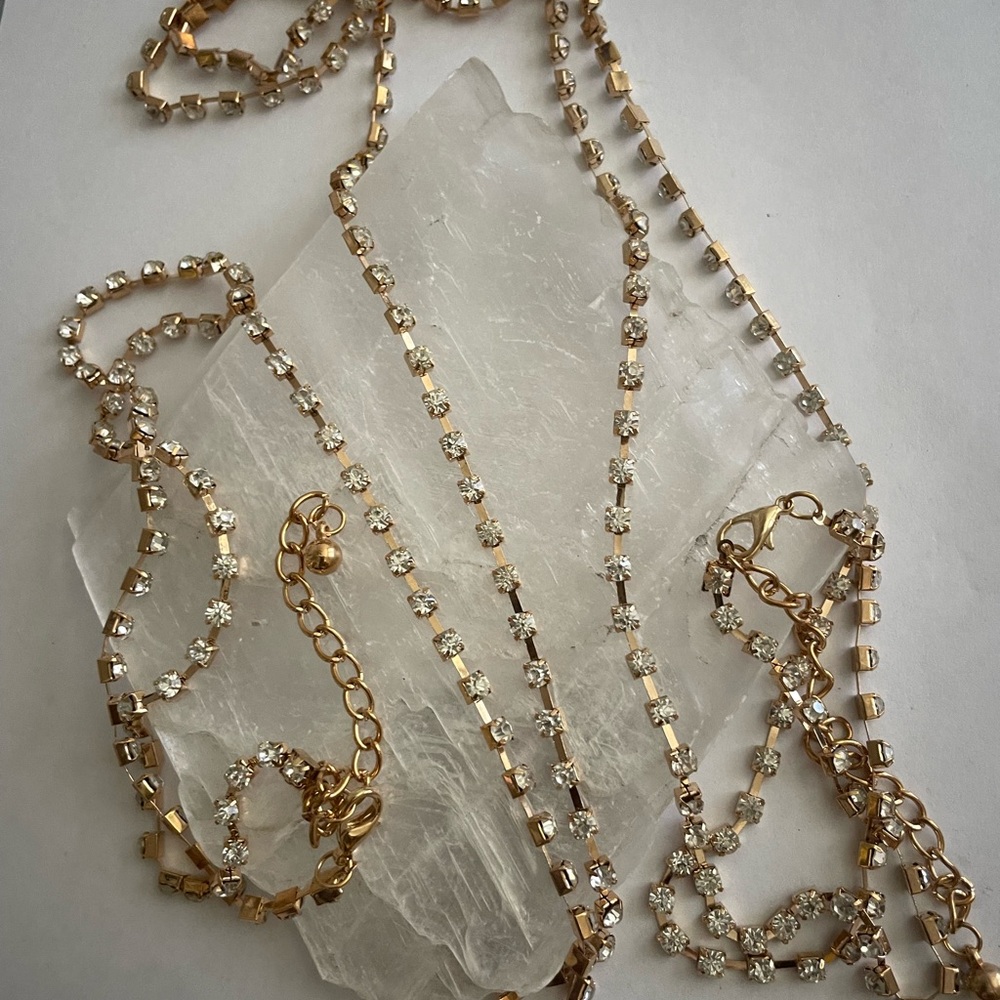 Bansri Body Chain